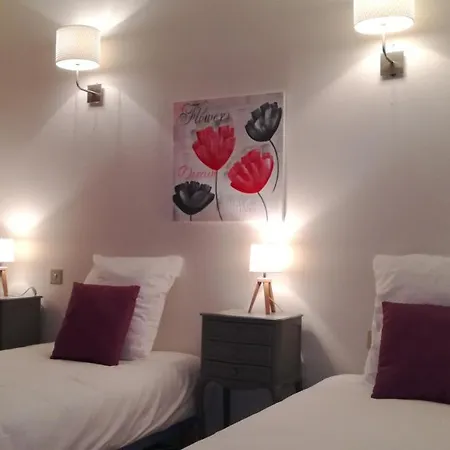 Le Malatras Hotel *